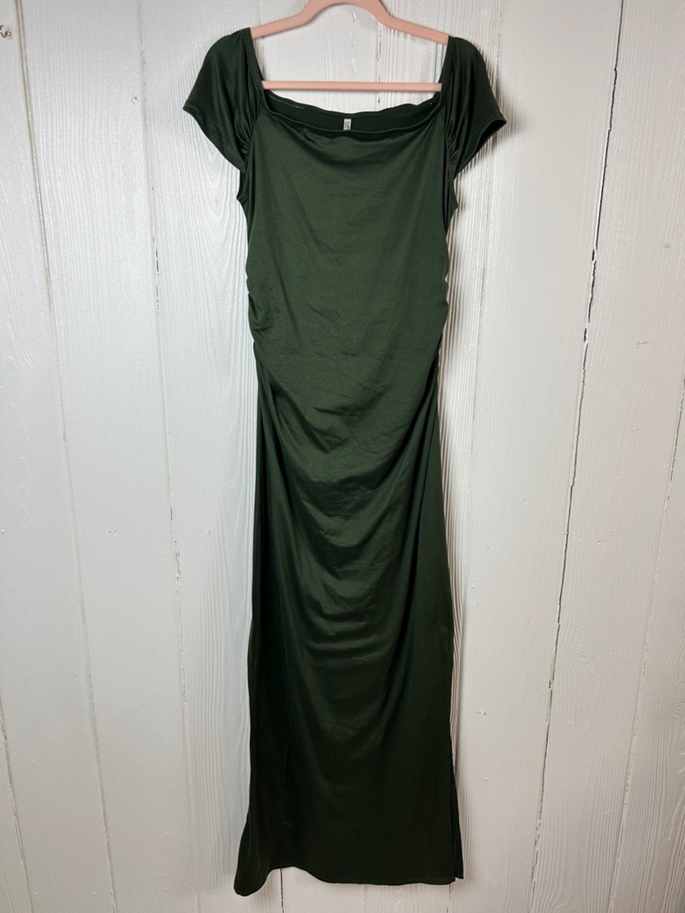 Mother Bee NWT Maternity Dark Green Maxi Dress with Off-Shoulder Neck